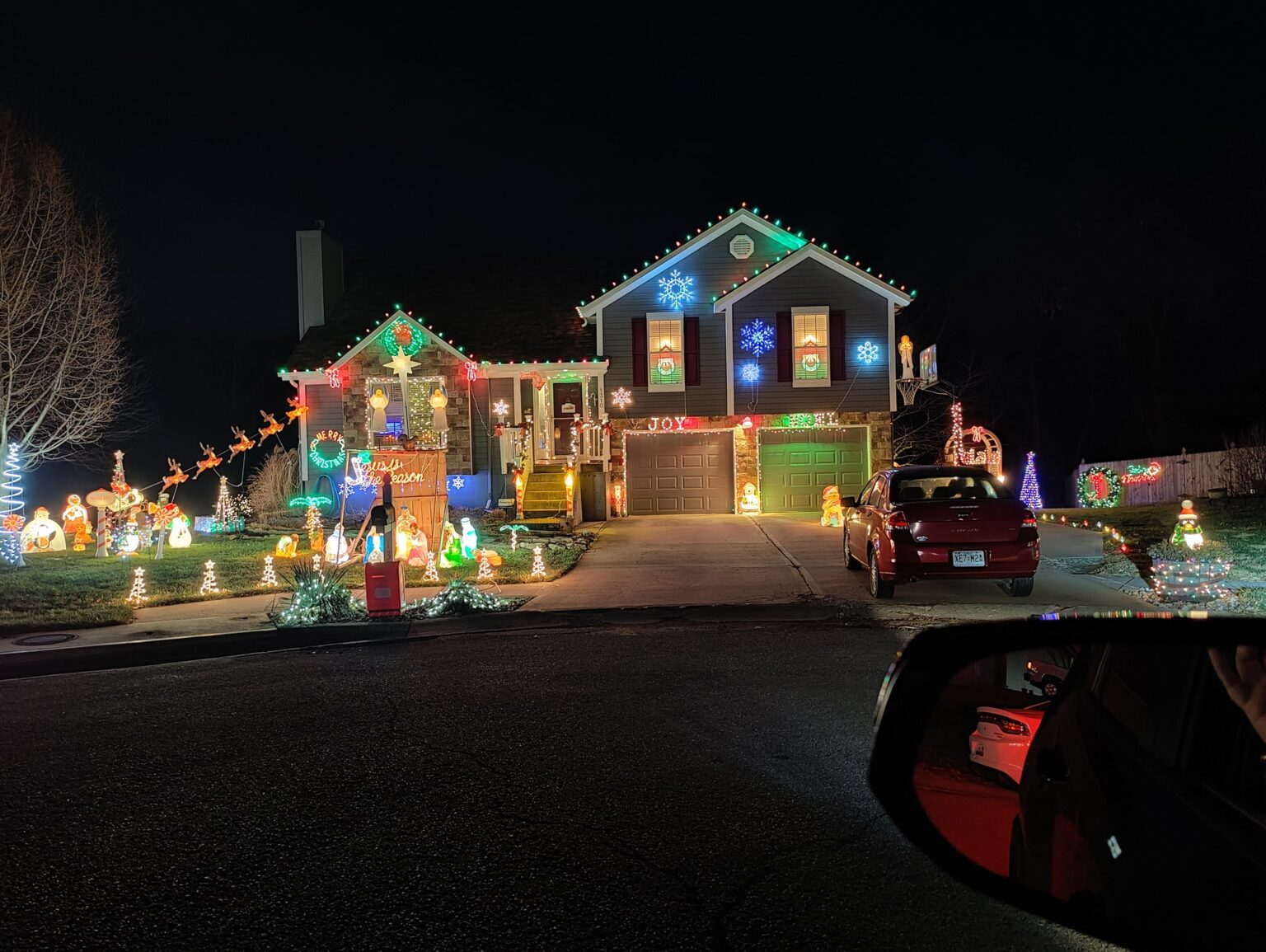 2021 Eastridge Meadows Christmas light contest winners Eastridge